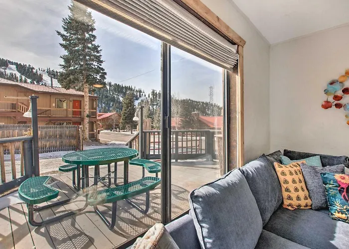 Walk To Main St & Riverfront Trail: Mtn-View Condo